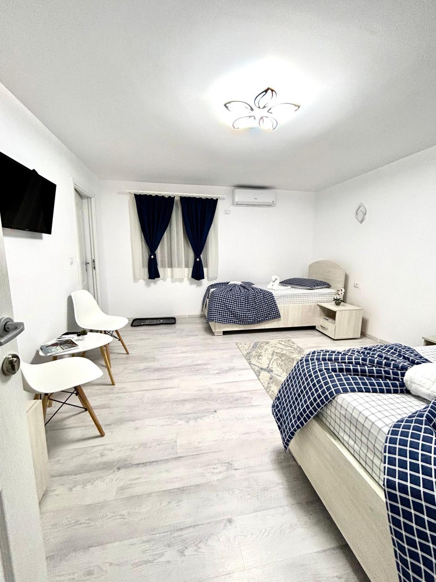 Casa Munteanu Hotell Mila Douăzeci şi Trei Eksteriør bilde